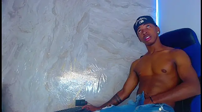 maicoljorda online show from September 2025 11:45:02 AM