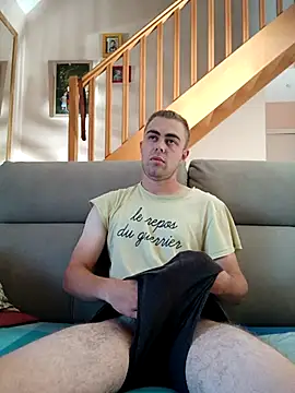 Snapshot of Aymeric35000 chatting on September 2025 07:52:02 AM Aymeric35000 online show from September 2025 07:52:02 AM