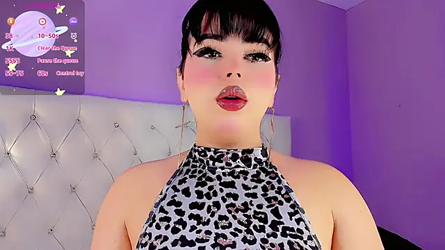 Snapshot of DaniielaV chatting on February 2026 01:10:01 PM DaniielaV online show from February 2026 01:10:01 PM