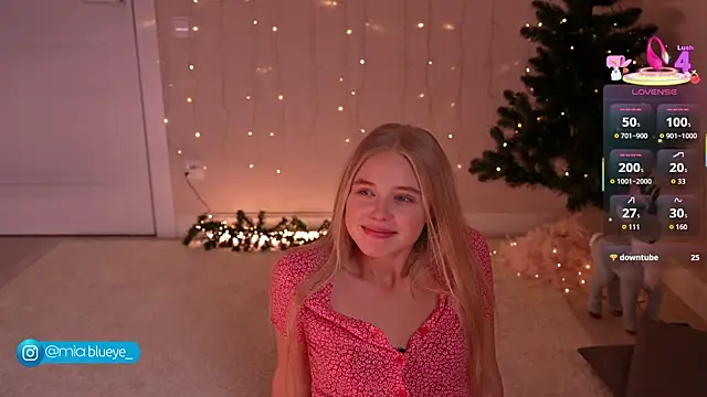 Miablueye online show from December 2025 03:41:01 PM