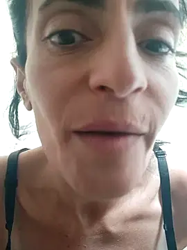 Gecenin Kralicesi online show from September 2025 10:08:01 AM