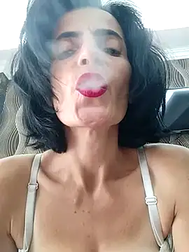 Gecenin Kralicesi online show from October 2025 11:42:01 AM