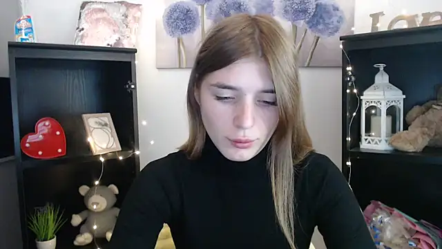 JuiceLips   online show from October 2025 11:31:01 AM