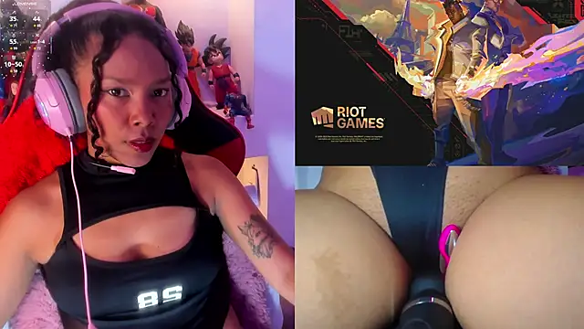 NovaLyn online show from September 2025 04:25:01 AM