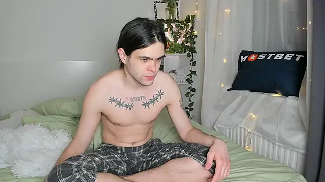 lilkimch online show from February 2026 07:13:02 AM