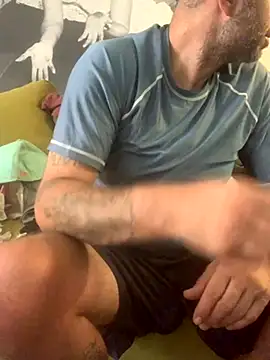 Hothotboyg online show from October 2025 06:59:01 PM