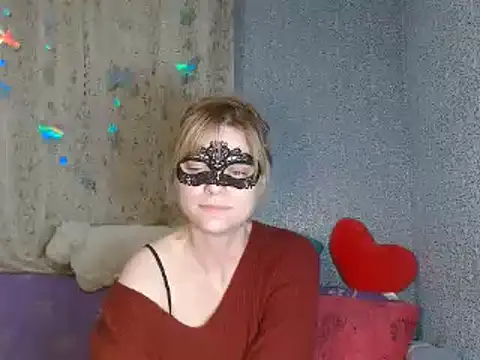 Miss Nona online show from October 2025 06:20:01 PM