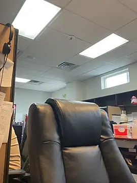 wishuhope4 online show from April 2026 09:39:33 PM