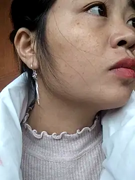 Angela-babyxx online show from November 2025 12:10:01 AM