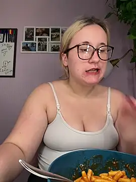 imawhorenslut19 online show from May 2026 05:42:02 PM