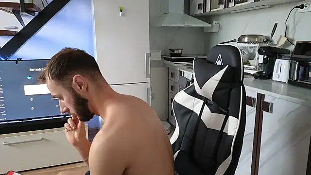 RyanStorm  online show from December 2025 12:25:02 PM