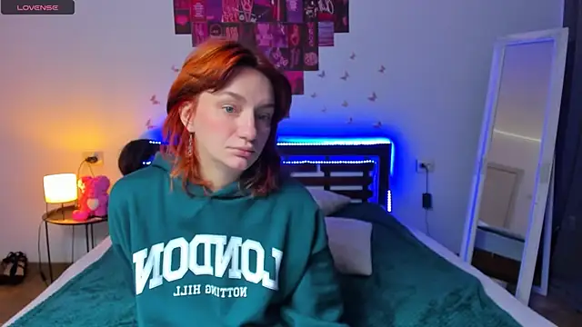 ArinaWinss online show from September 2025 05:45:02 AM