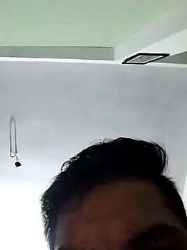 avi007p online show from September 2025 10:20:01 PM