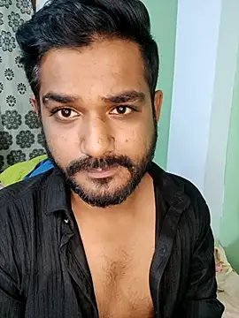 avi007p online show from September 2025 10:43:02 PM