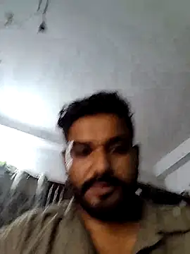 Snapshot of avi007p chatting on June 2026 05:40:02 PM avi007p online show from June 2026 05:40:02 PM