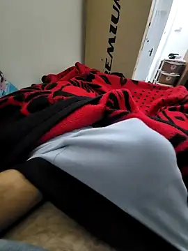 Snapshot of WelloffUpthrow chatting on February 2026 11:20:01 PM WelloffUpthrow online show from February 2026 11:20:01 PM