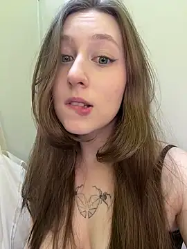 FroggyAnna online show from May 2026 03:18:01 PM