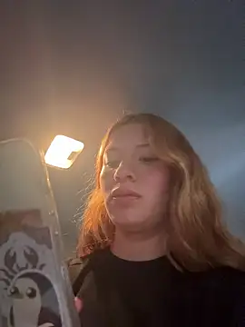 PussyLoversShow online show from October 2025 09:55:02 PM