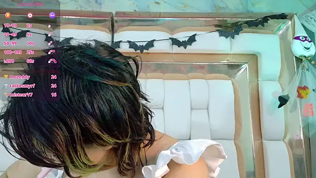 cosplaydate online show from October 2025 02:42:01 AM