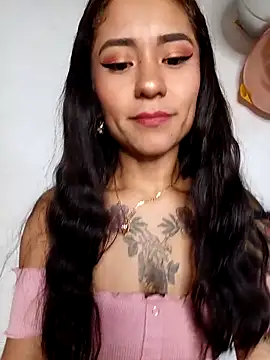 Liahdiaz  online show from November 2025 03:22:02 PM