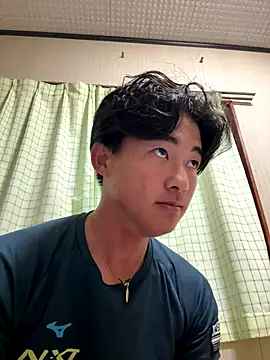 shoma2003 online show from September 2025 01:48:02 PM