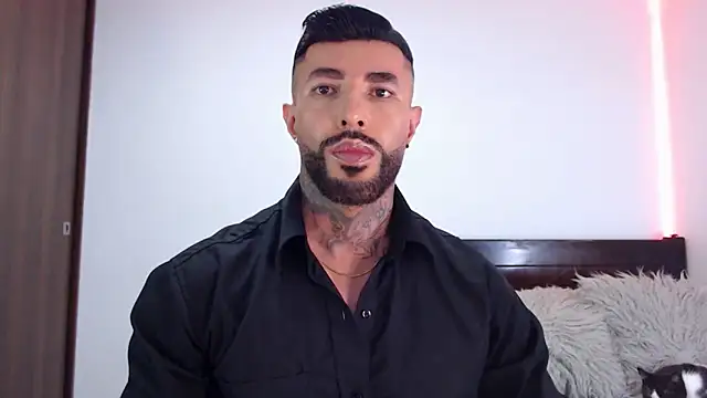 andrea de lucaa online show from January 2026 03:31:01 AM