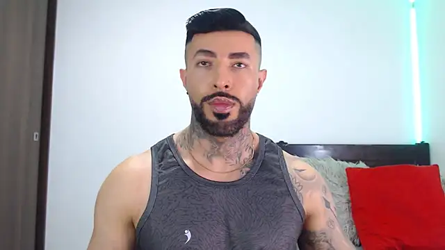 andrea de lucaa online show from February 2026 03:54:01 AM