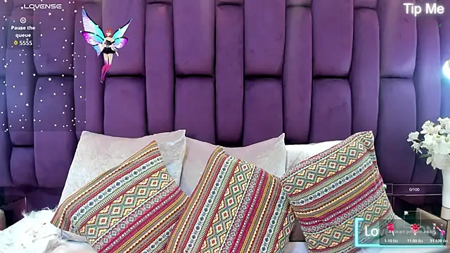 megannherrera online show from October 2025 11:44:01 AM