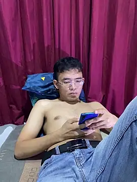 rand1101 online show from September 2025 09:31:01 PM