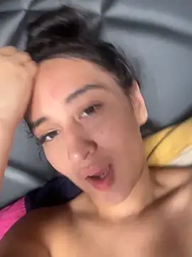 RAKEL37 online show from November 2025 08:07:01 PM