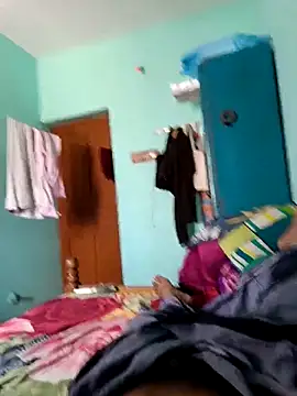 maddy3108 online show from September 2025 07:43:01 AM