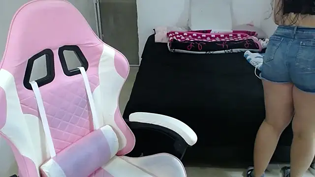 Amber09raiden online show from October 2025 04:59:01 PM