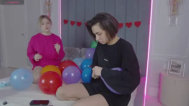 VioletAsh online show from March 2026 05:13:02 AM