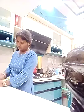 Sneha16 online show from November 2025 03:39:01 AM