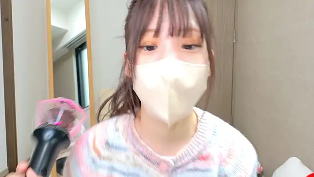 Snapshot of riri__nyan_o0 chatting on February 2026 05:12:01 AM riri nyan o0 online show from February 2026 05:12:01 AM