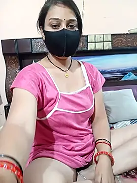 Priyanka Pal online show from December 2025 01:21:02 AM