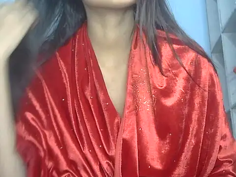 Snapshot of Nura7 chatting on November 2025 12:15:02 PM Nura7 online show from November 2025 12:15:02 PM