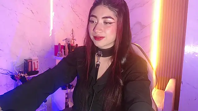 Sophia tf online show from February 2026 03:36:02 AM