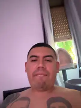 davidxxx099 online show from June 2026 06:50:01 PM