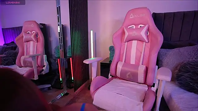 Evellyn clair1 online show from September 2025 01:28:01 AM