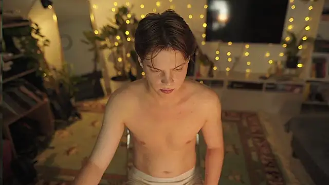 RusBradPitt online show from June 2026 03:18:01 PM