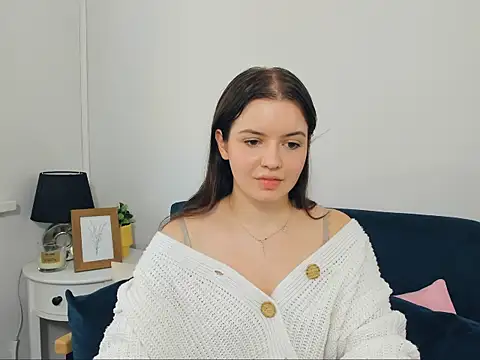 AnnaDelicious online show from September 2025 03:55:02 PM