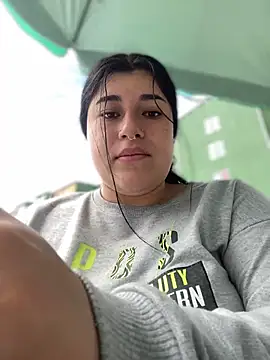 Tokio Sakura online show from November 2025 03:56:02 PM