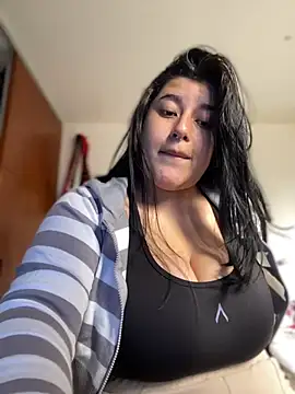 Tokio Sakura online show from April 2026 03:47:02 PM