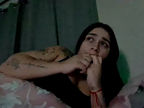 Denisutra777 online show from May 2026 04:51:02 AM