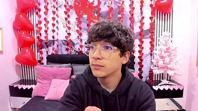 Snapshot of Desire_Ecstasy chatting on February 2026 03:10:01 AM Desire Ecstasy online show from February 2026 03:10:01 AM