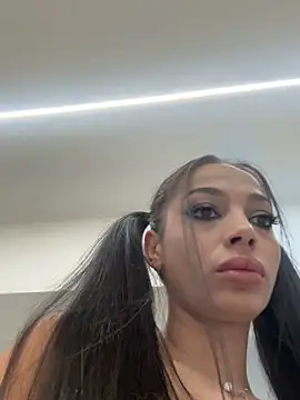 Bella Vixen  online show from September 2025 07:30:01 PM