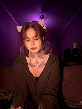 n1ghtcloud online show from October 2025 06:07:01 PM