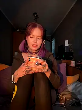 n1ghtcloud online show from October 2025 10:49:01 AM