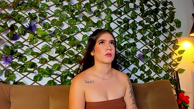 Snapshot of kloe_bella chatting on September 2025 01:11:02 PM kloe bella online show from September 2025 01:11:02 PM